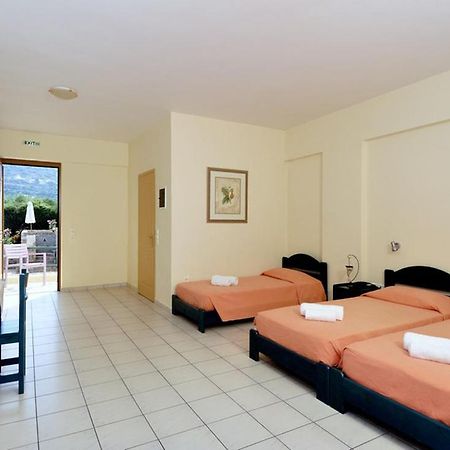 Stoúpa Georges Estates Hotel מראה חיצוני תמונה